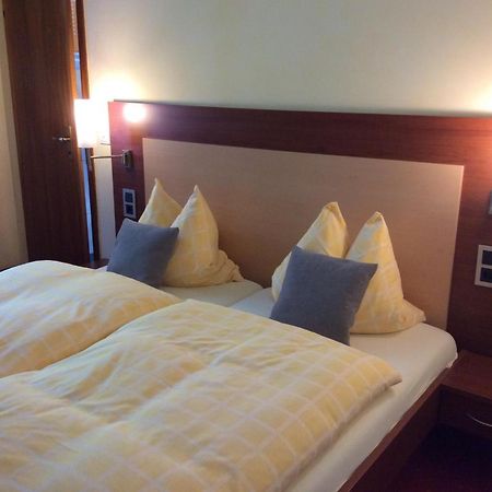 Hotel-Pension Berger ハイデルベルク エクステリア 写真